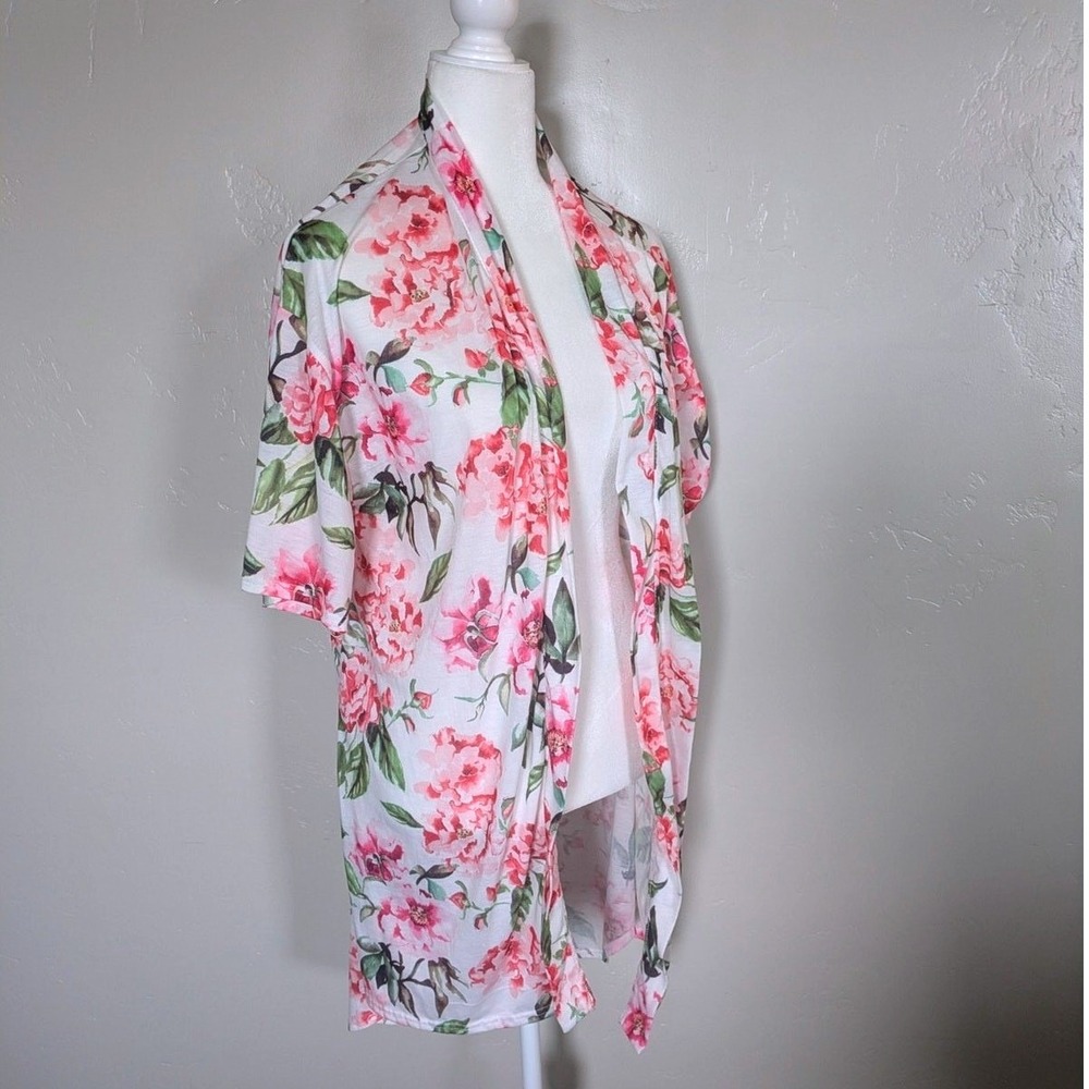 Show Me Your Mumu Kimono Women O/S White Pink Floral Short Sleeve Open Front